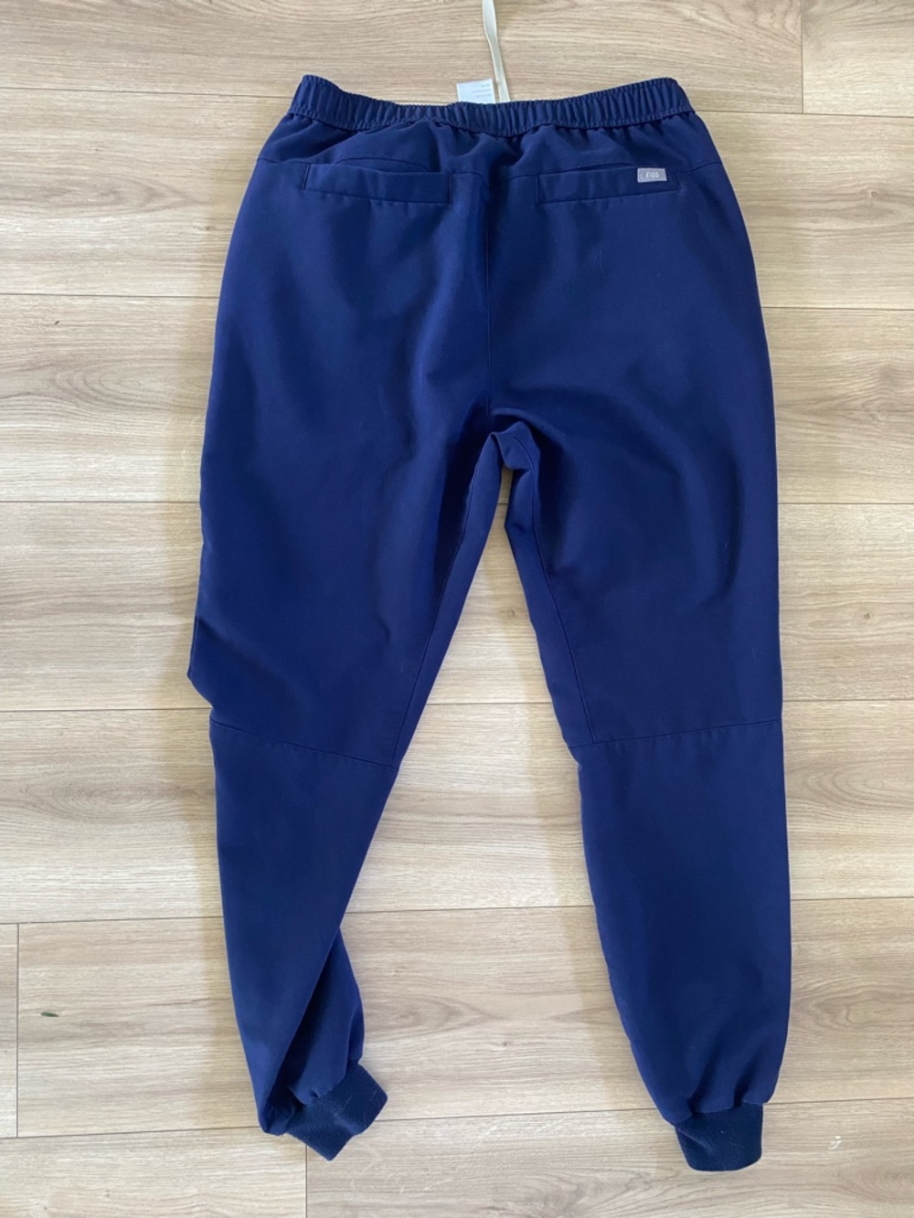 Figs Navy Blue Scrub Set Men’s Medium - Picture 8 of 9